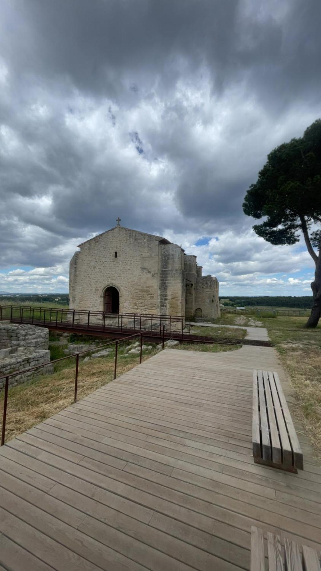 Maison T3 Dans Un Village Calme Saint-Mitre-les-Remparts Extérieur photo